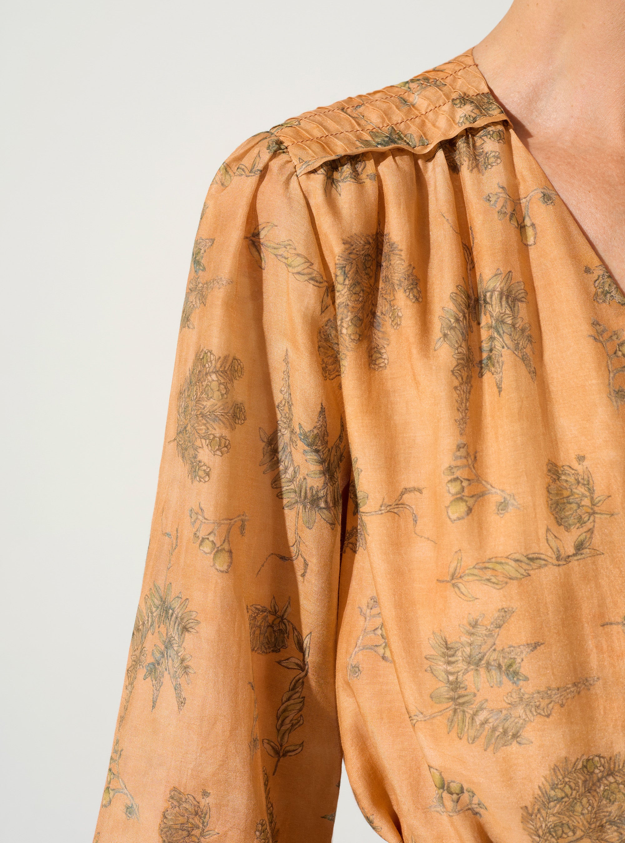 Robe Nouée