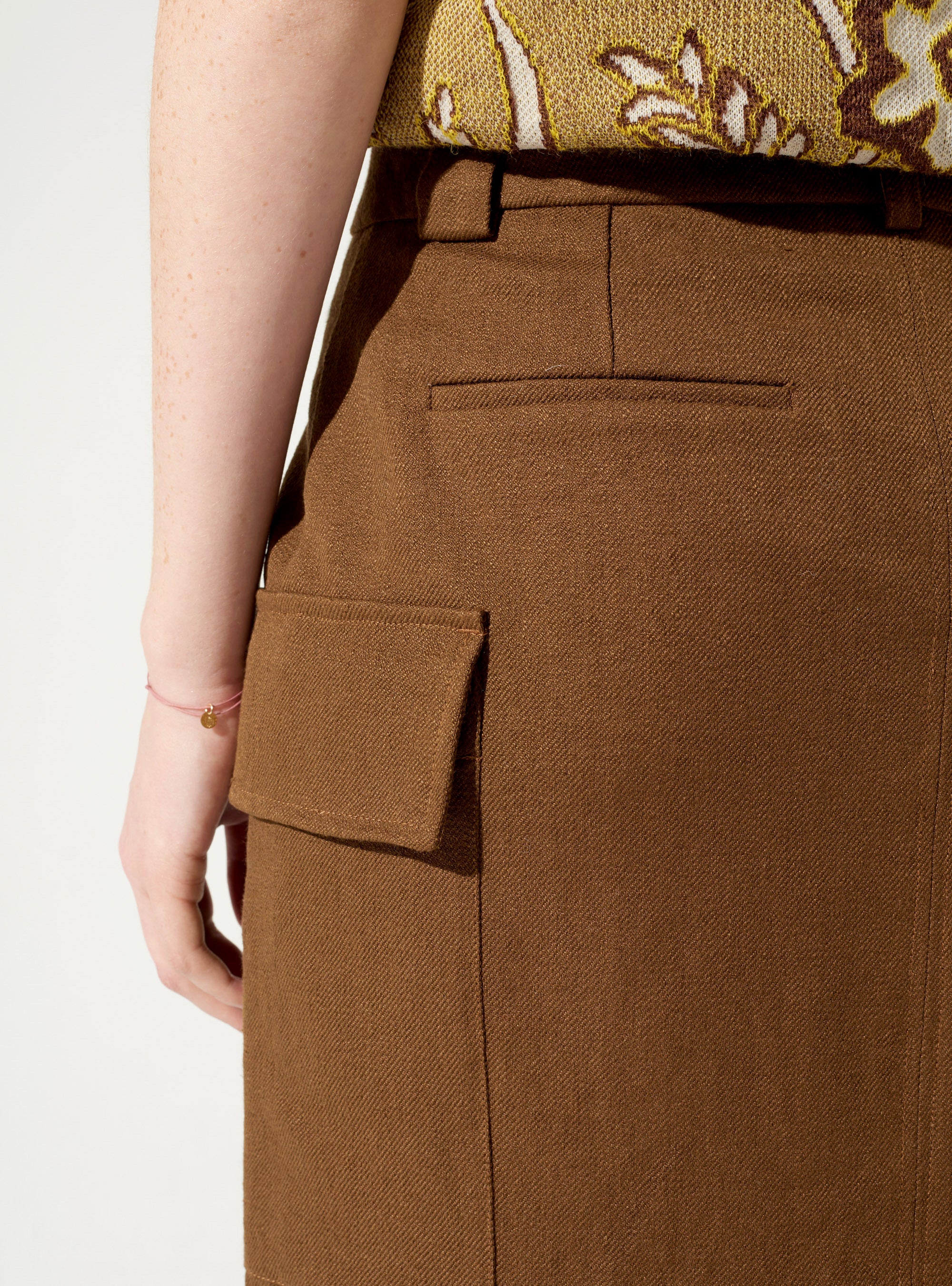 Straight skirt