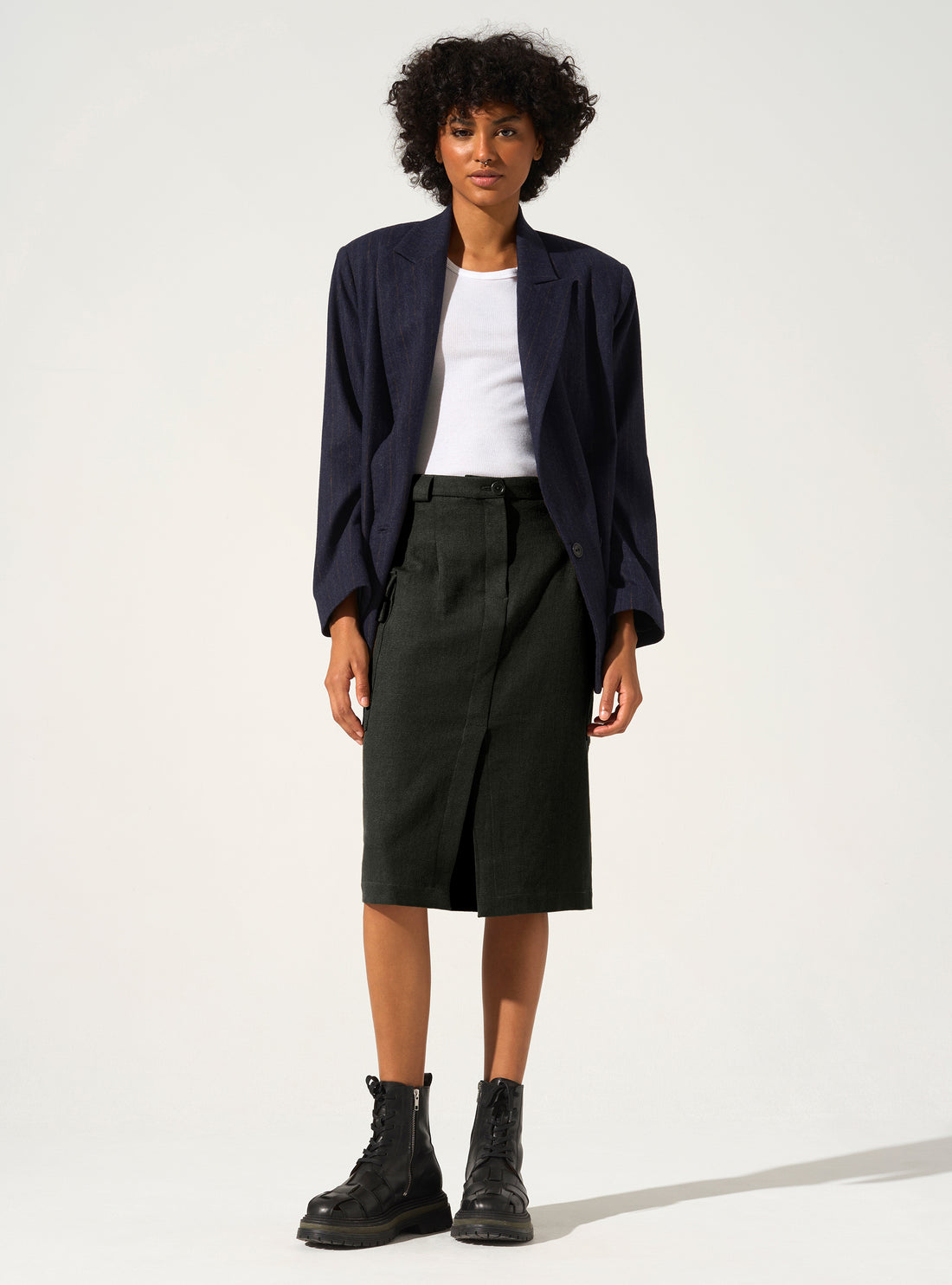 Straight skirt