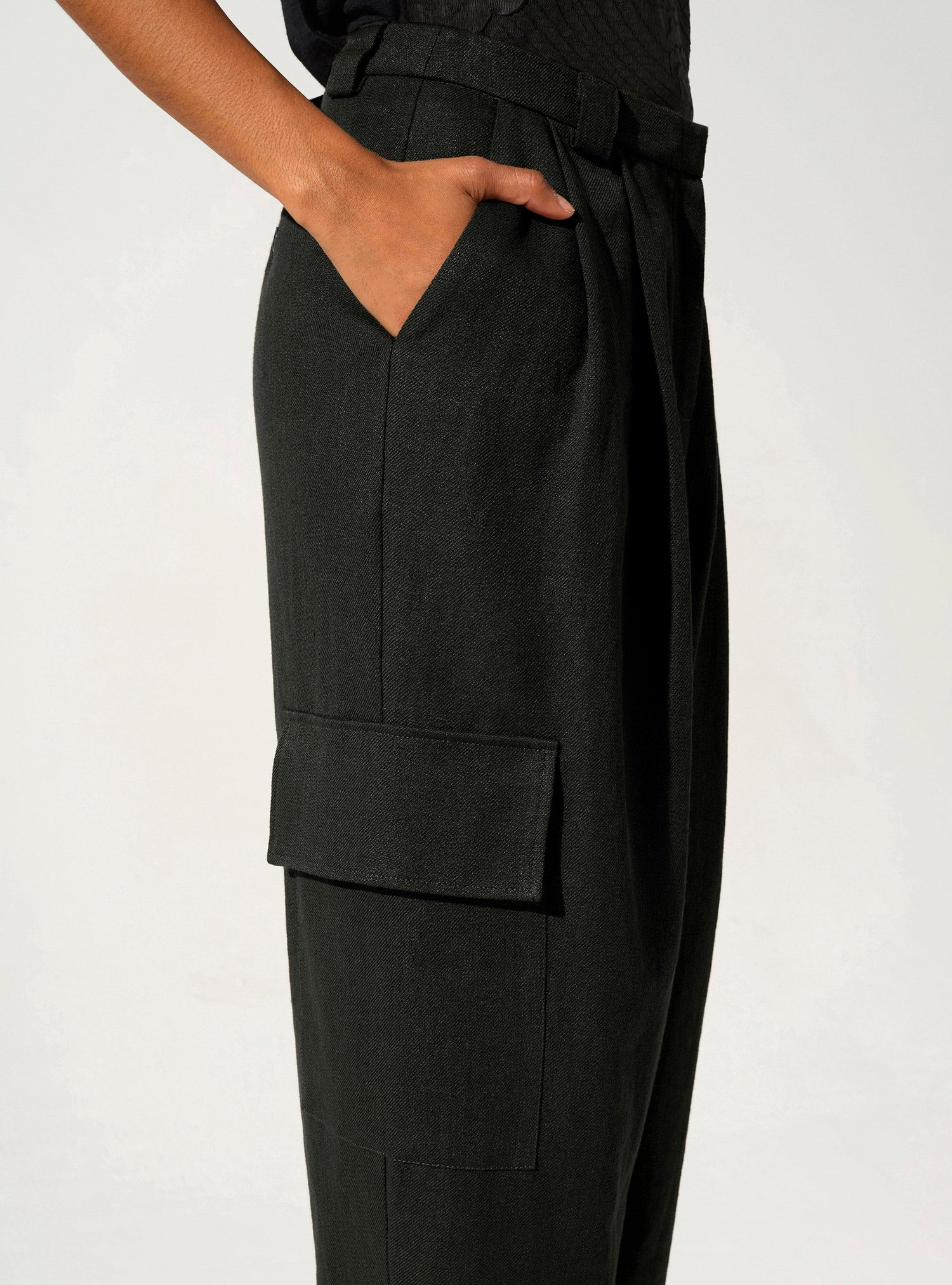 Hose mit weitem Bein