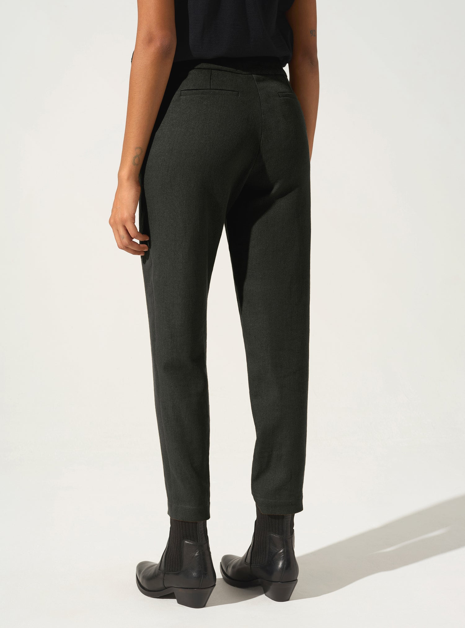Straight pants