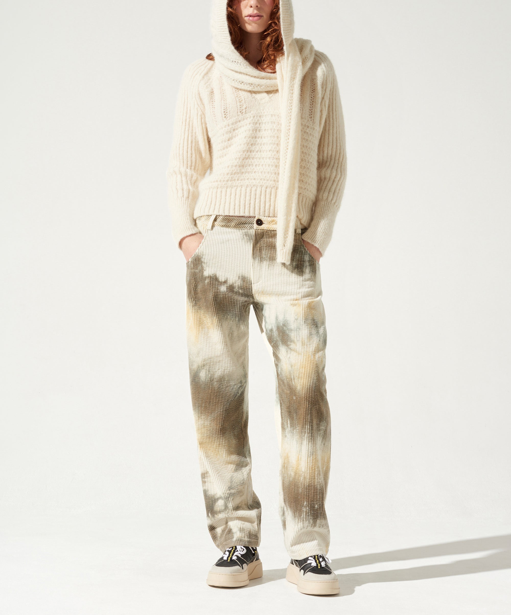 Hose mit weitem Bein