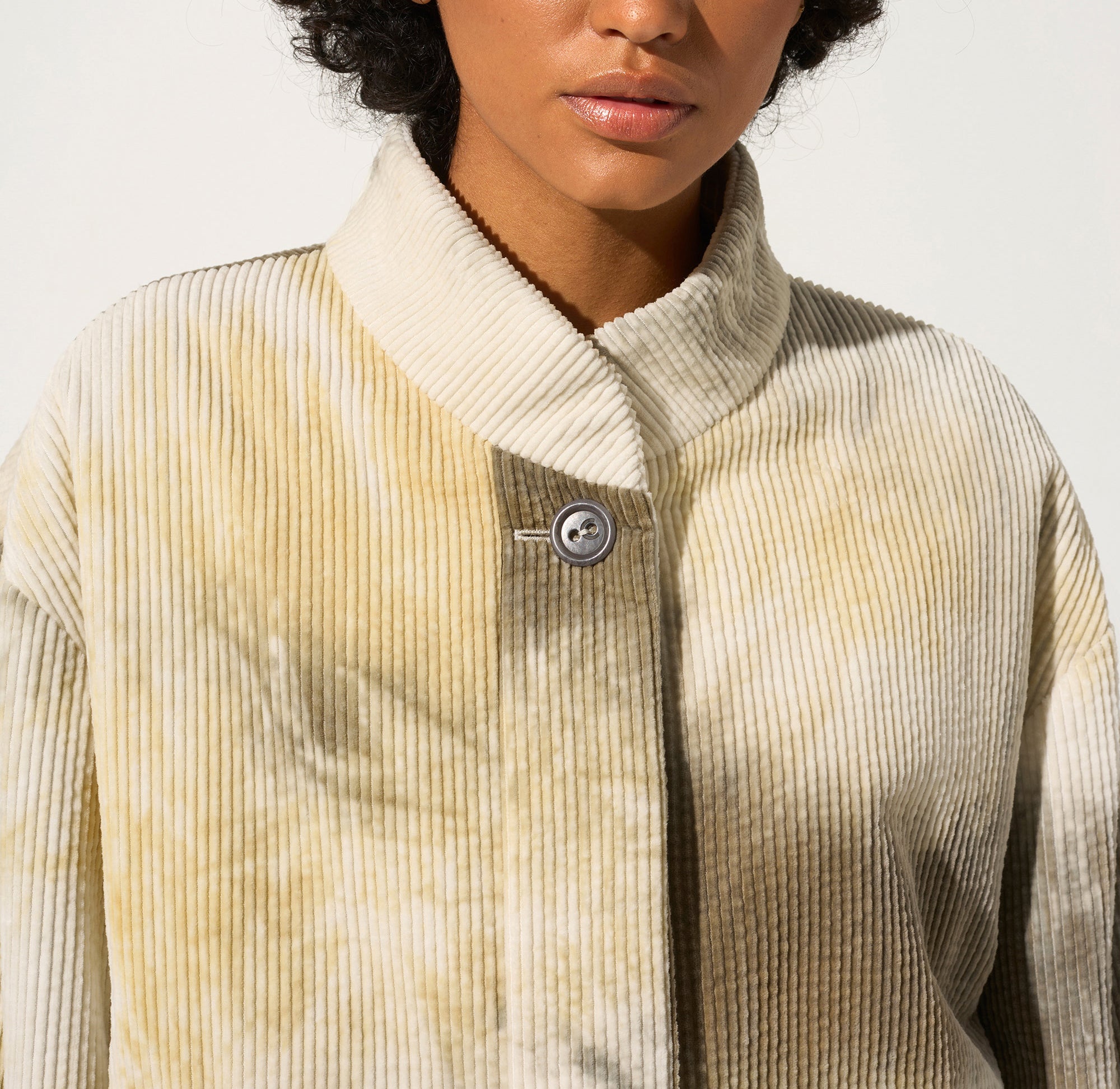 Stand-up collar jacket