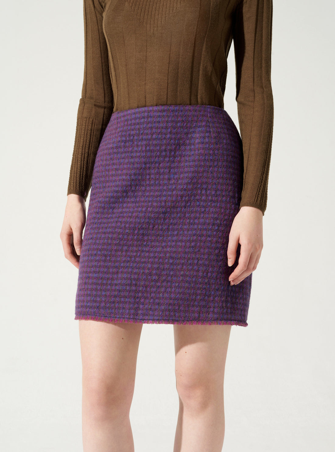 Short skirt