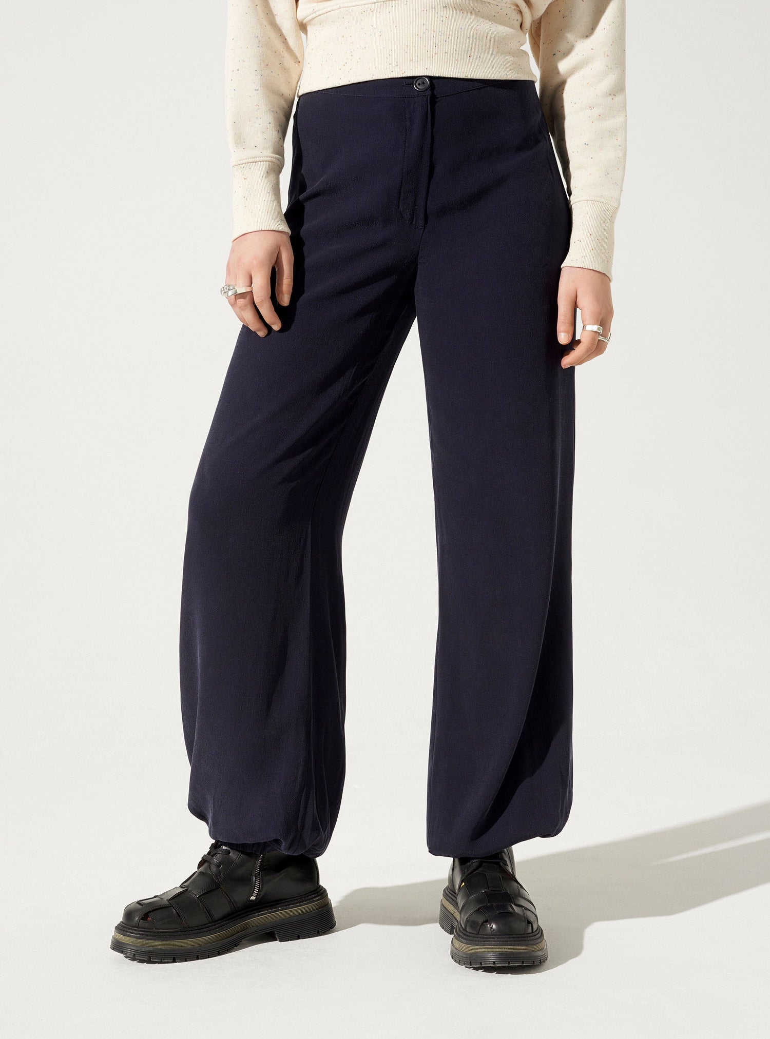 Hose mit weitem Bein