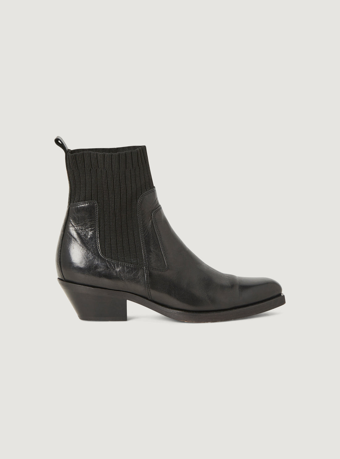 Boots Tiag
