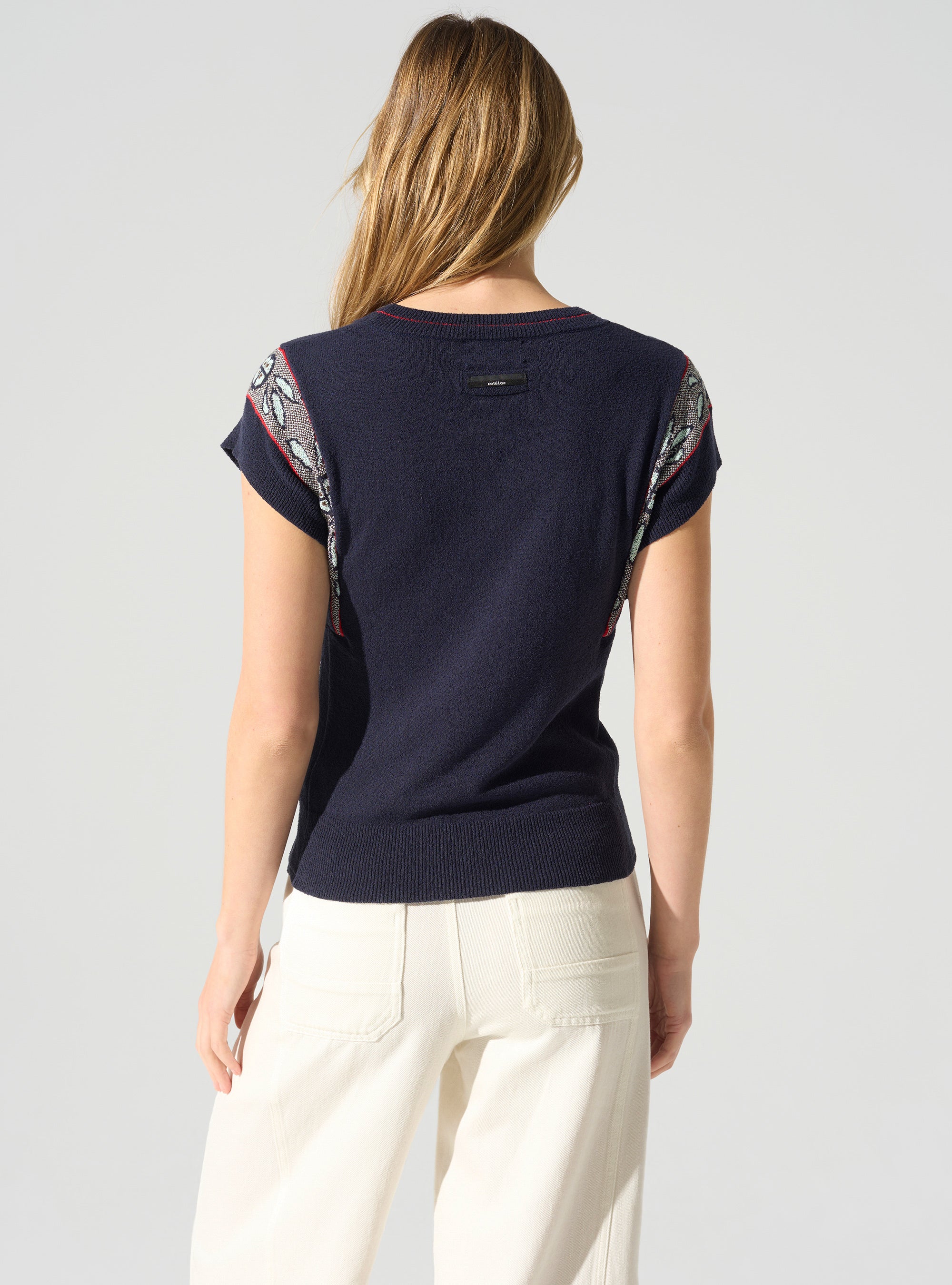 Pull manches courtes