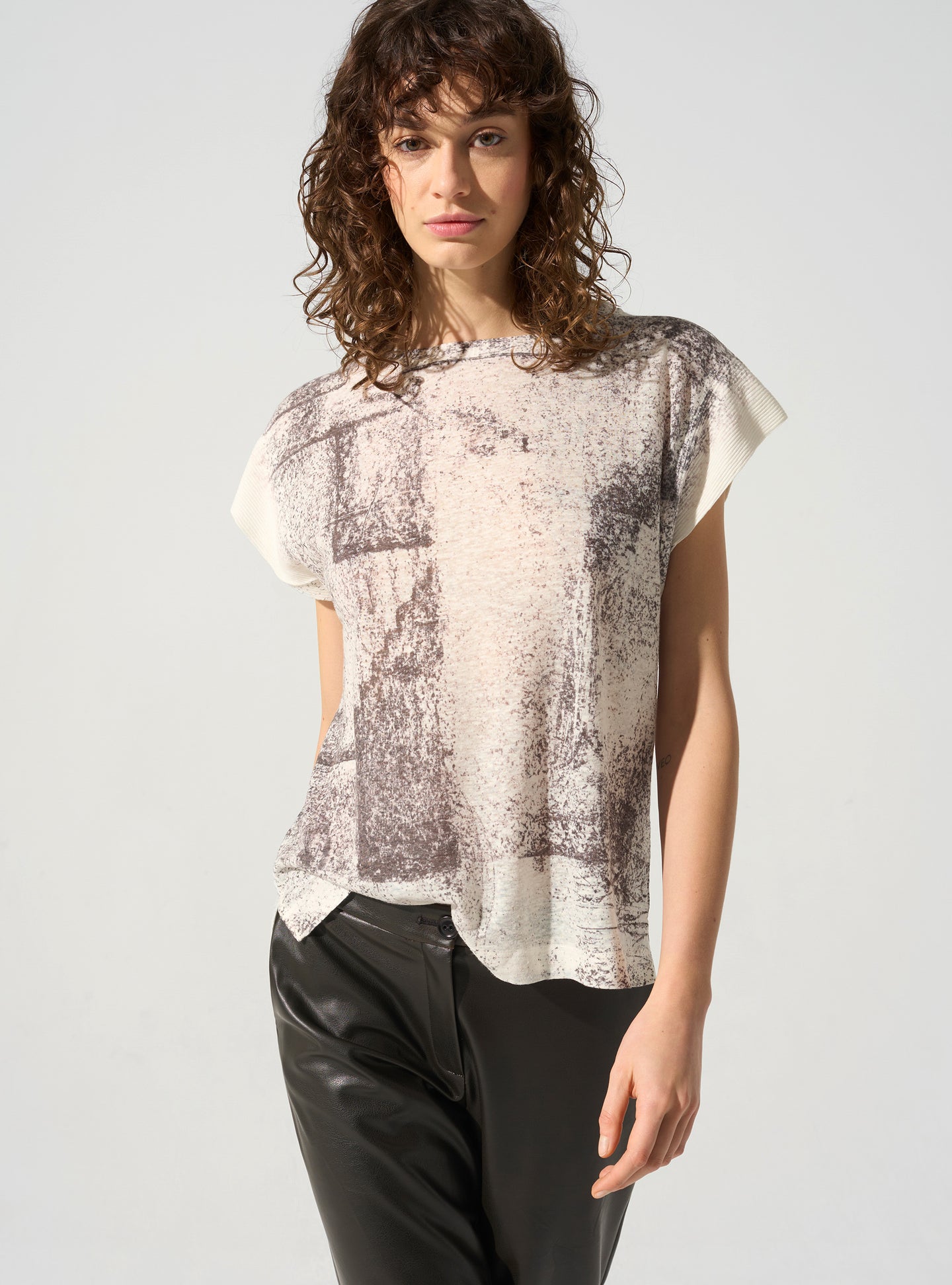 acoté T-shirt manches plissées