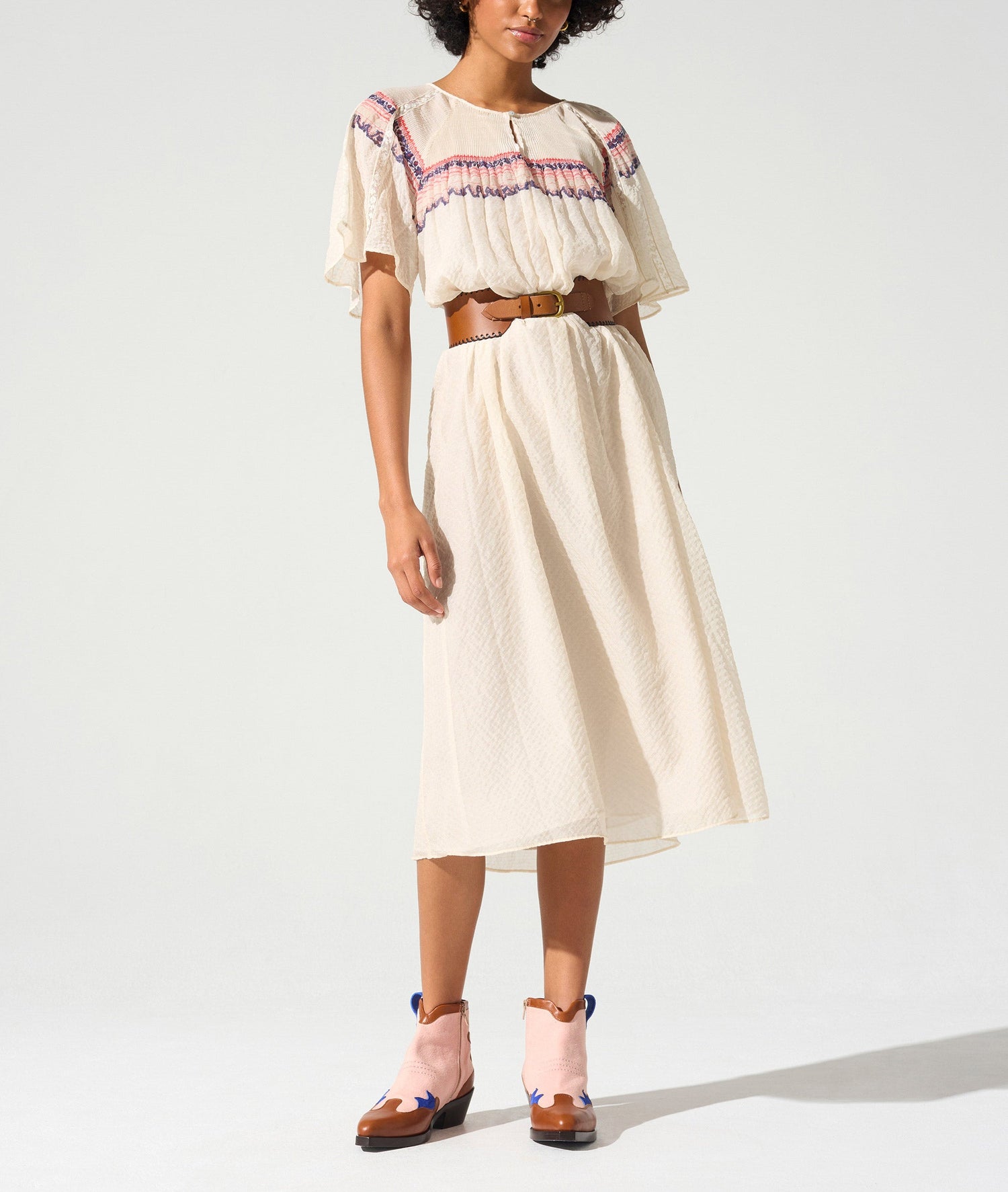 Robe manches courtes esprit papillons Cotélac 