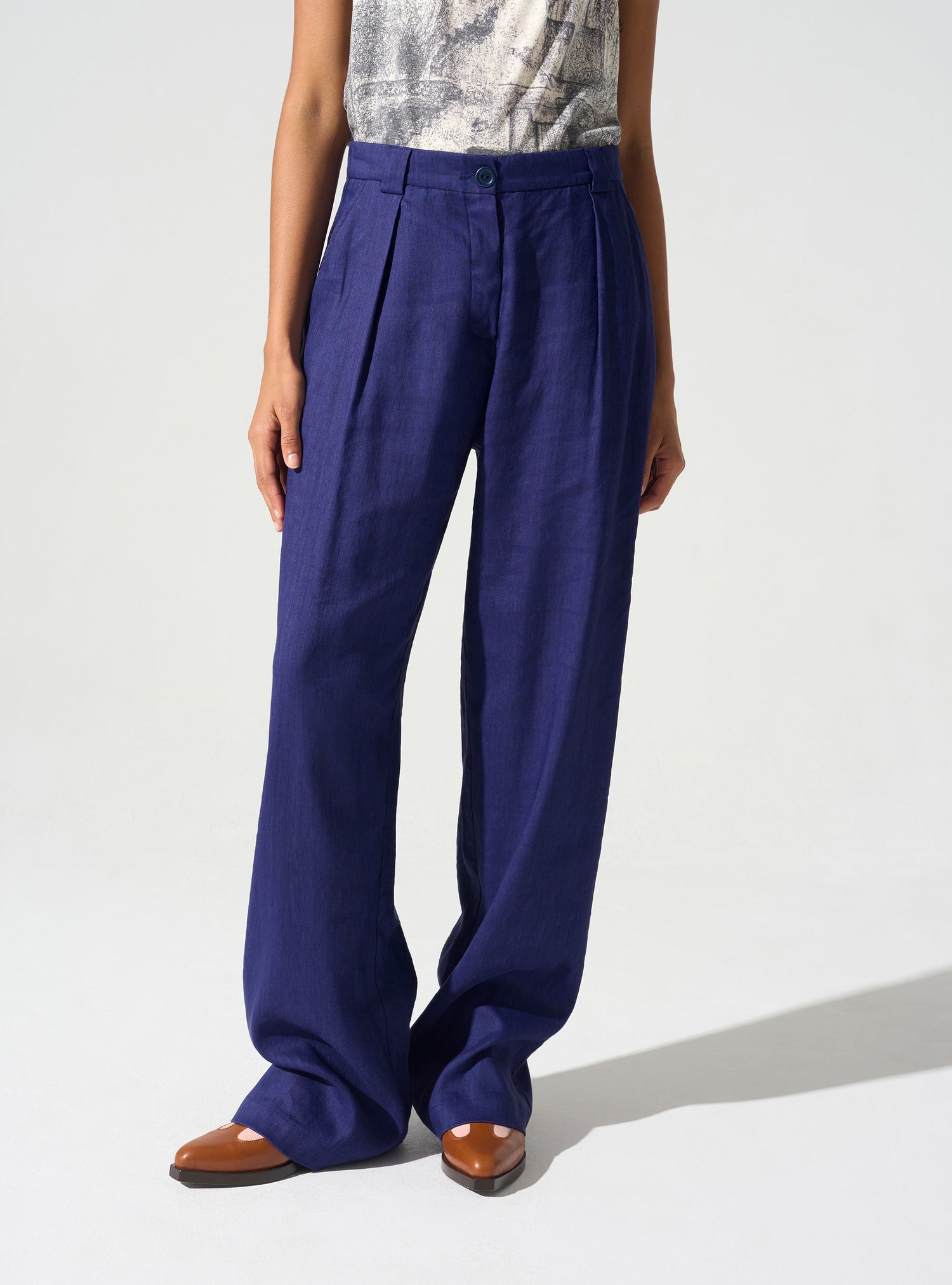 Wide-leg pants with English waistband