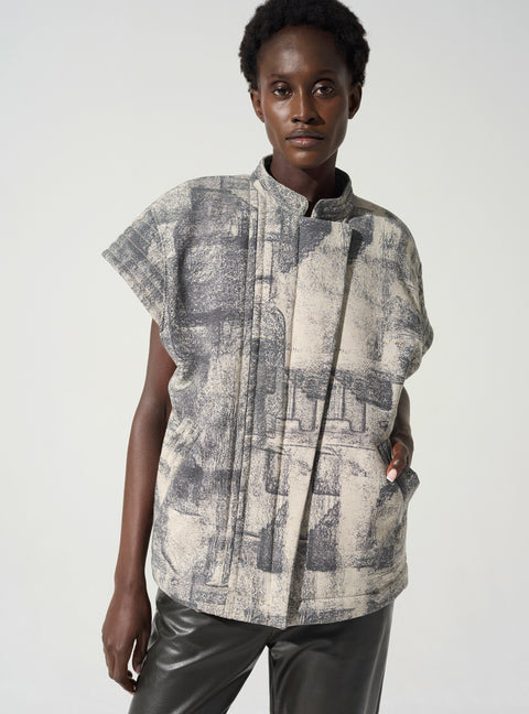 Quilted cap sleeve jacket