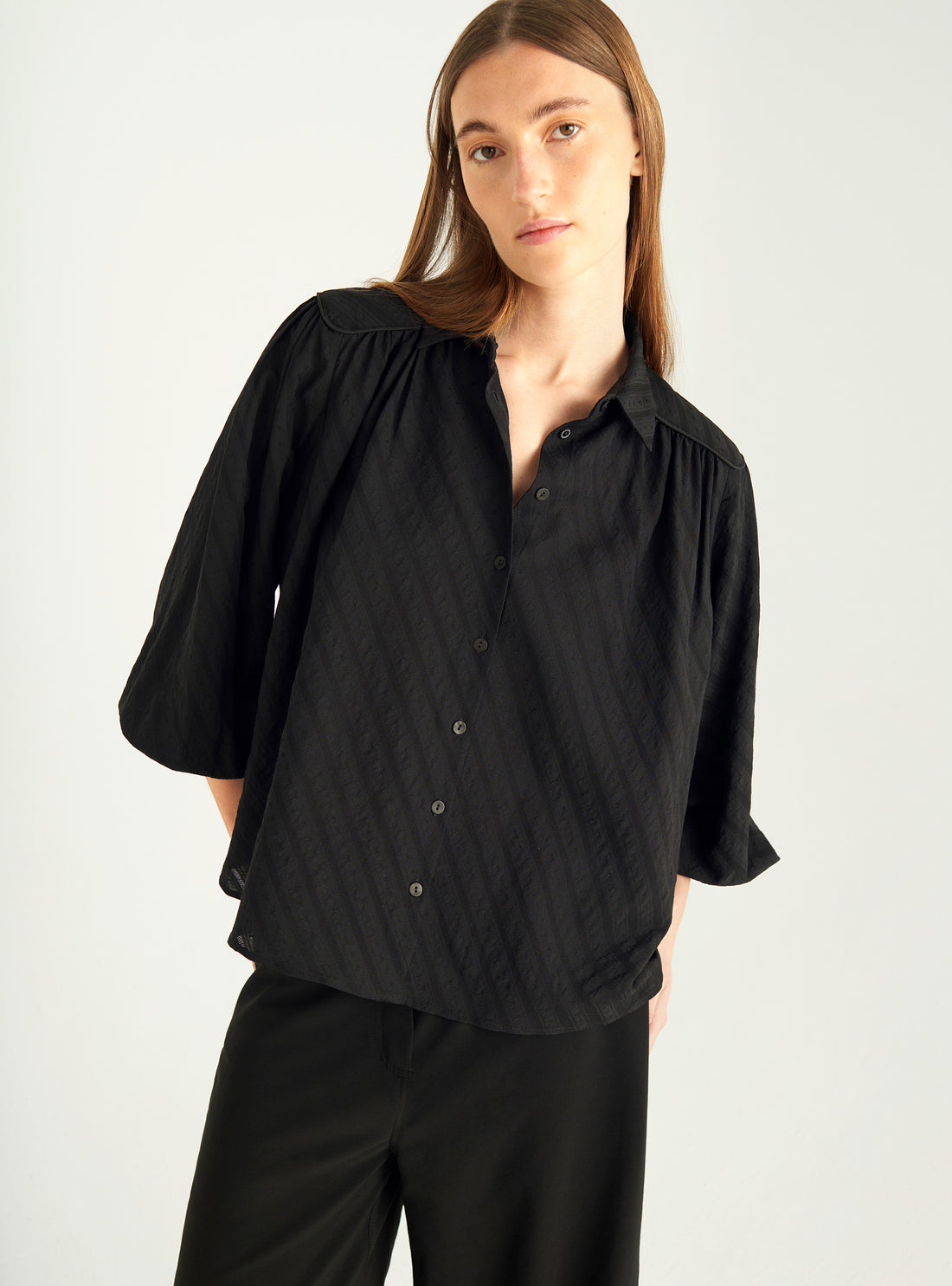 Romantische Bluse aus Wolle und Seide