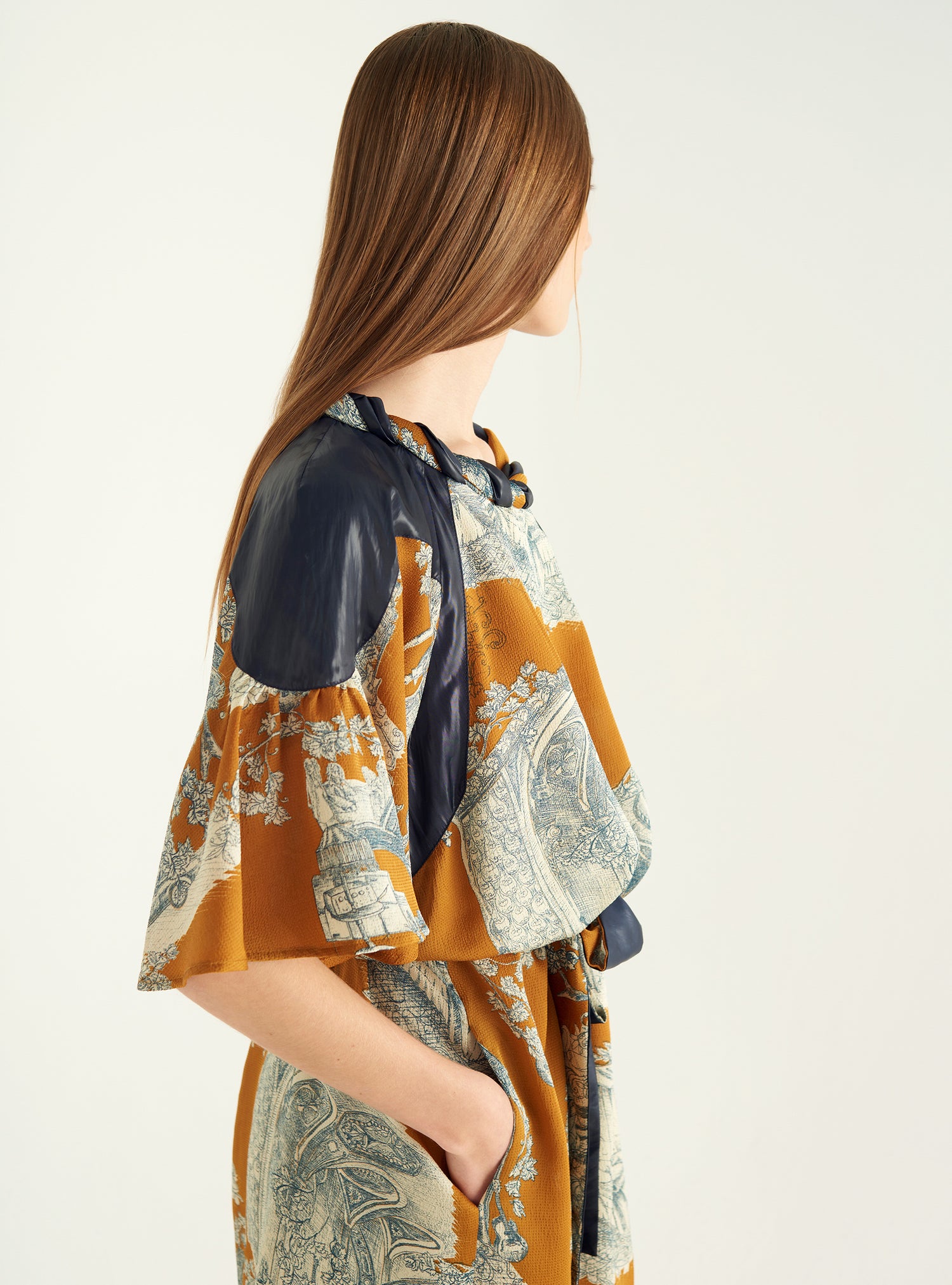 Robe imprimée façonné