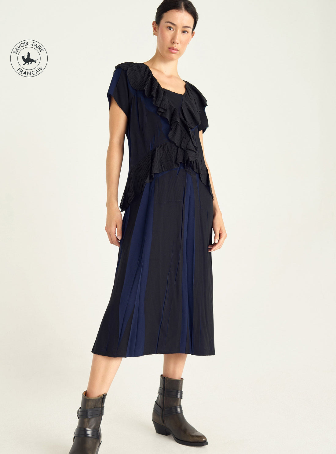 Robe à volants plissés et matière fluide Cotélac 