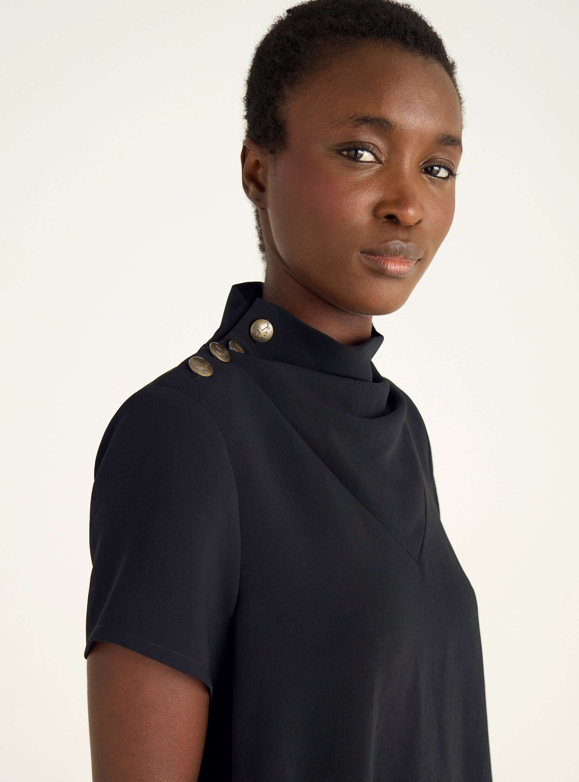 Langes strukturiertes Kleid