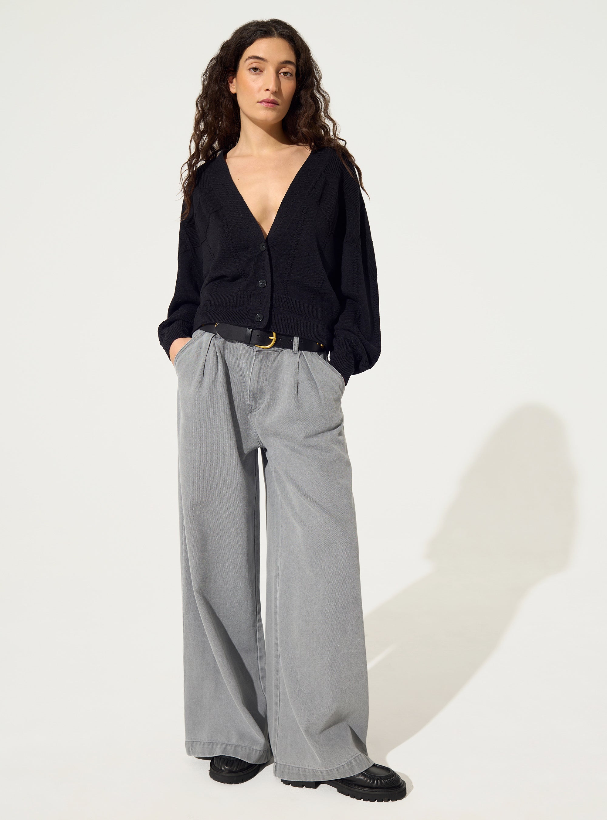 schwarze Baumwollstrickjacke