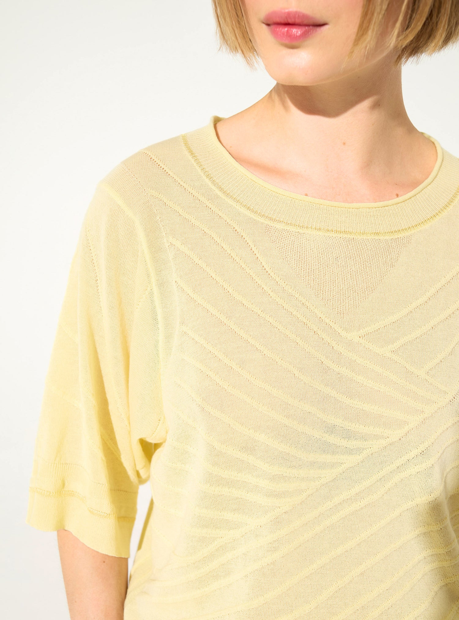 Pull en coton jaune