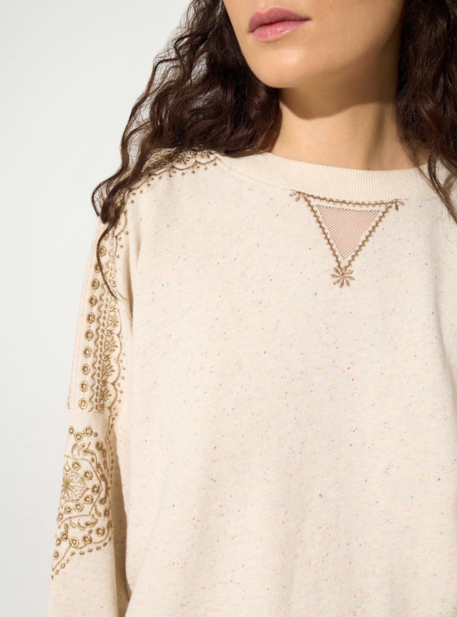 Sweat brodé en coton blanc