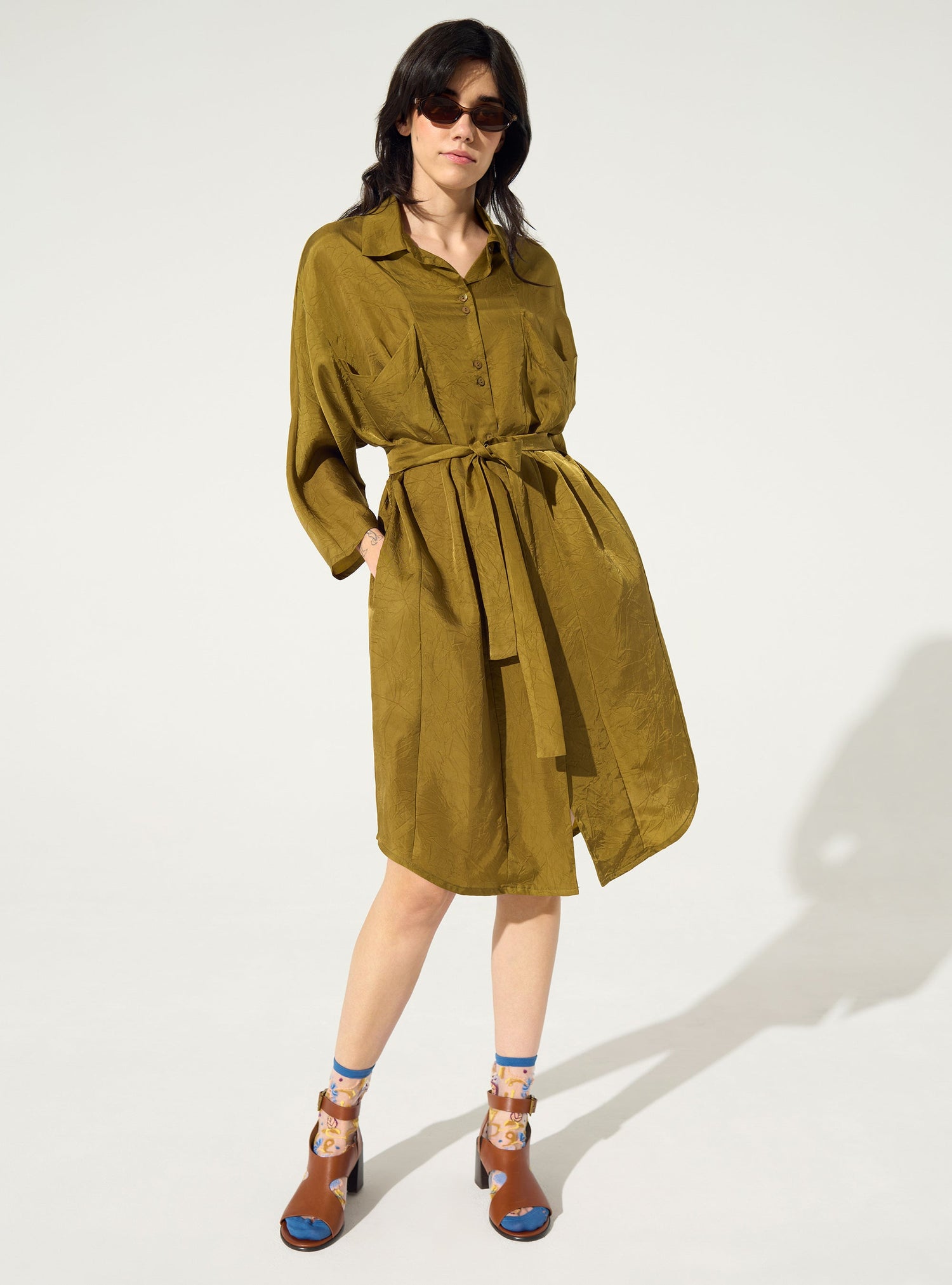 Loose-fitting dress in green cupro