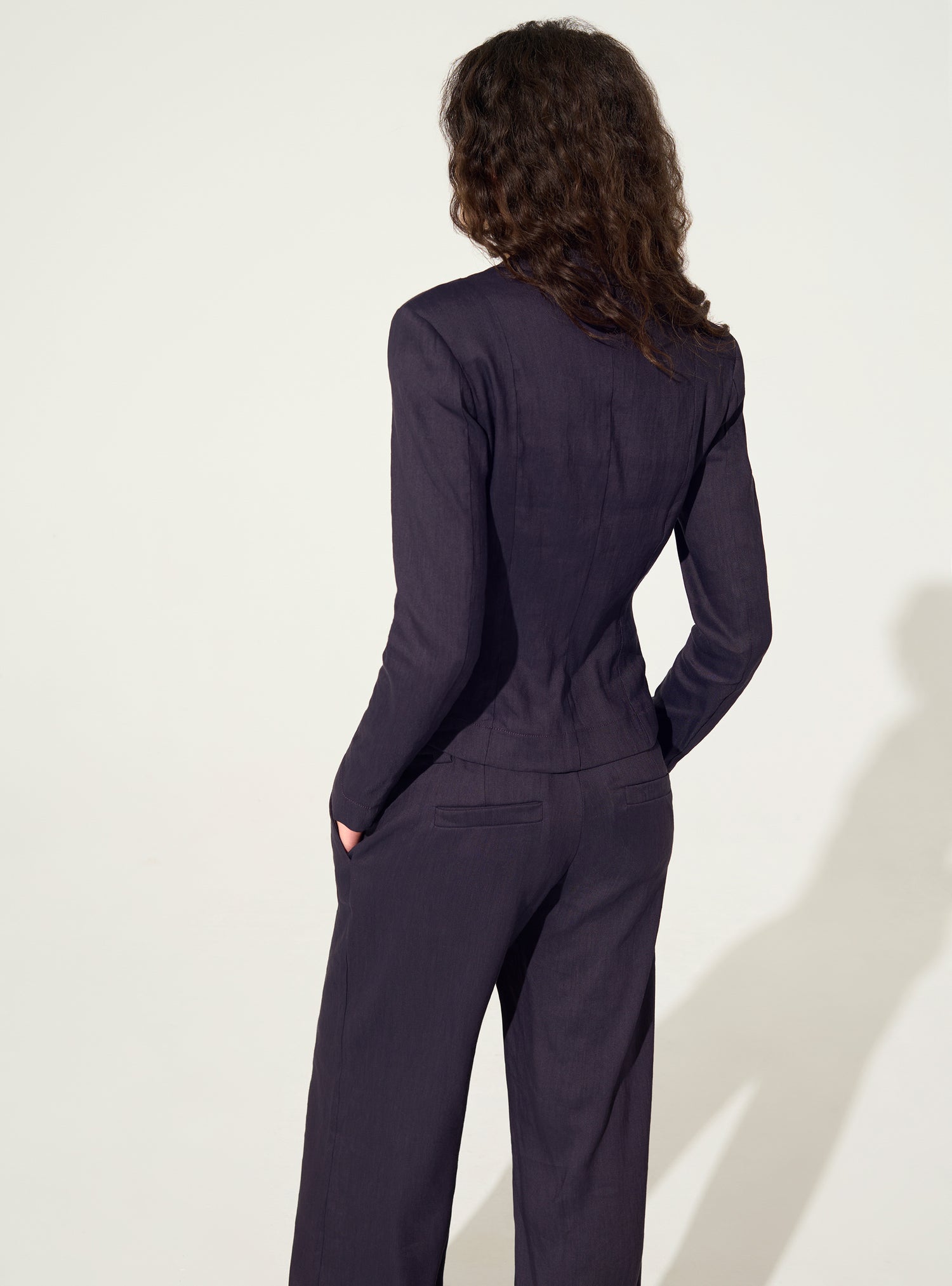 Veste ajustée imprimée en lin violet