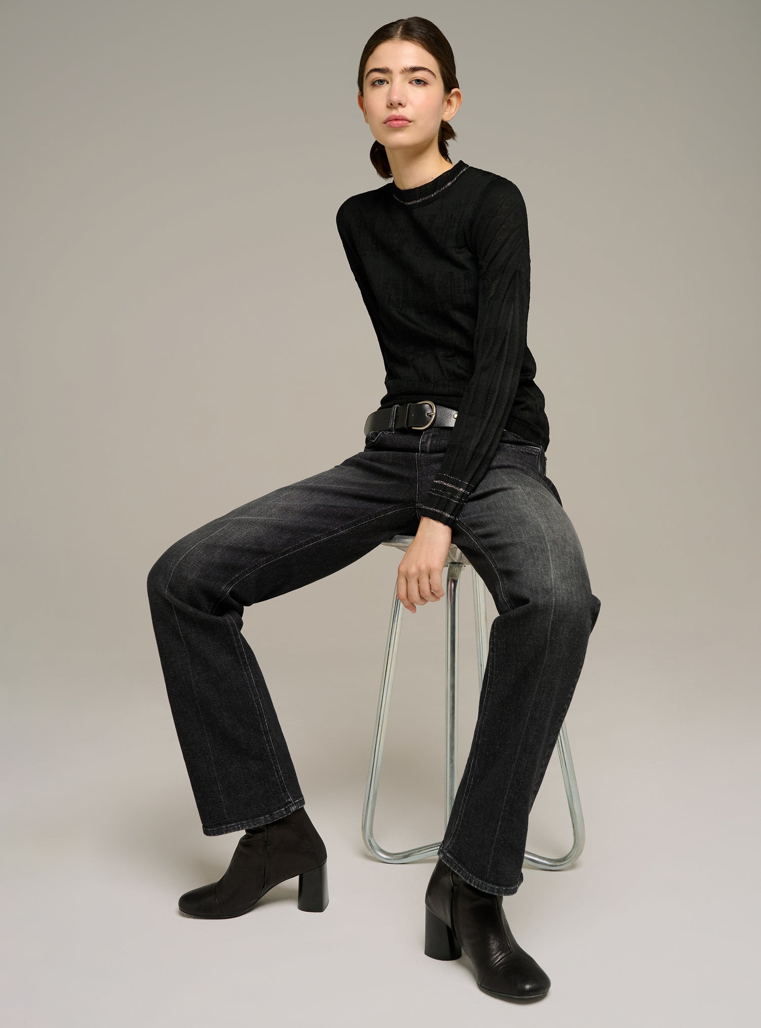 Pull plissé col rond ajusté manches longues