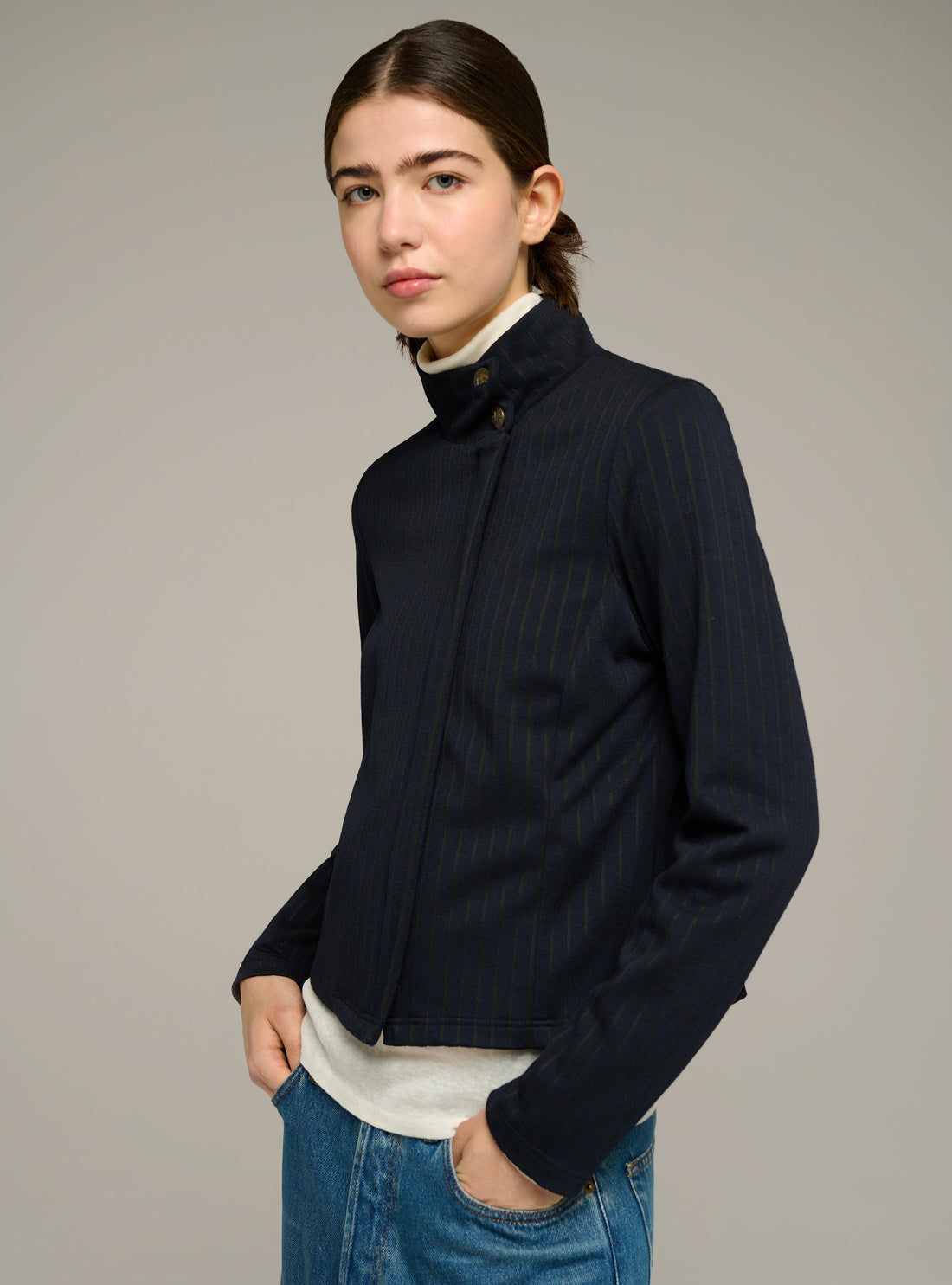 Veste courte ajustée en maille