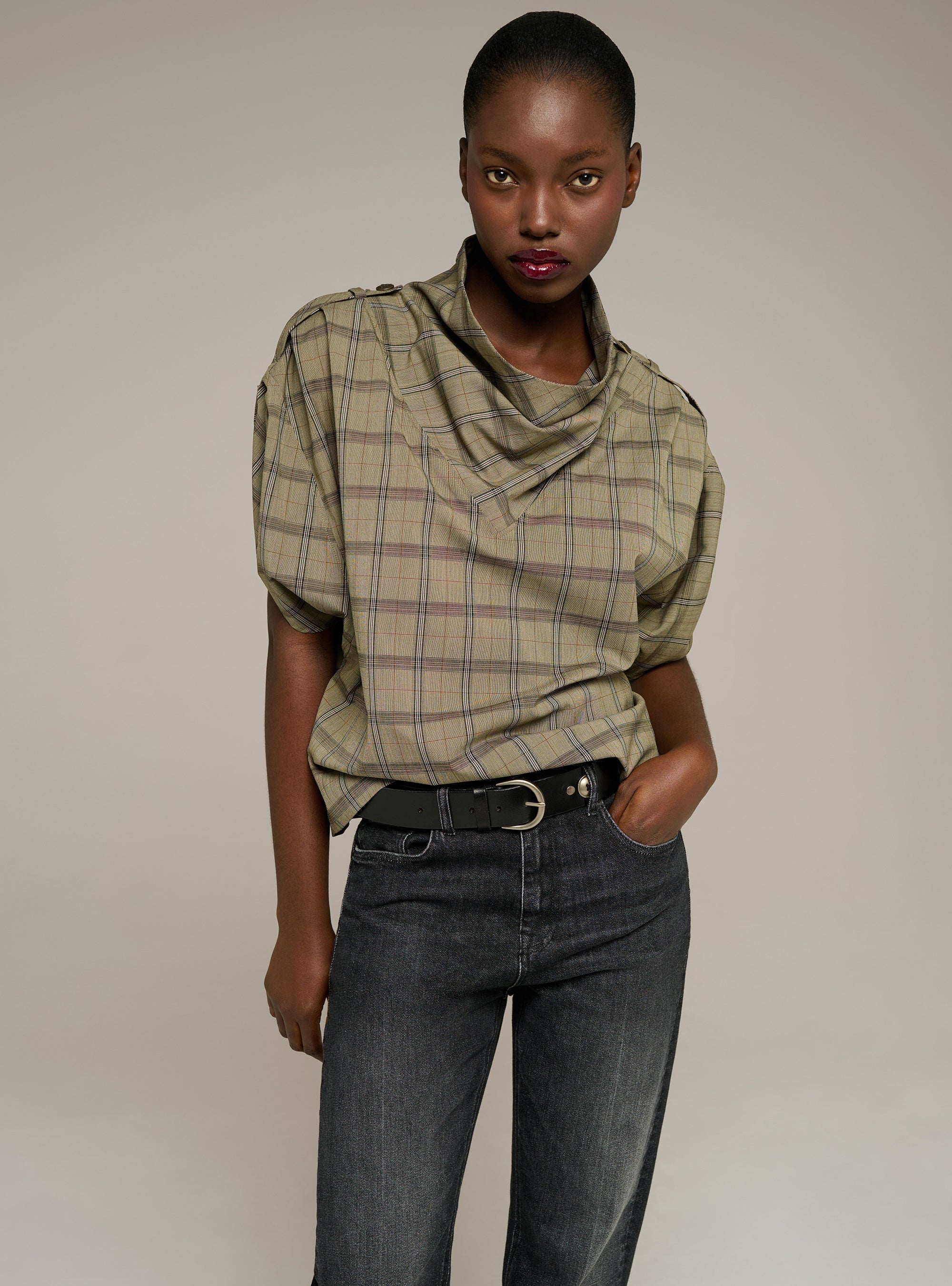 Cotélac blouse oversize col bénitier manches courtes à carreaux