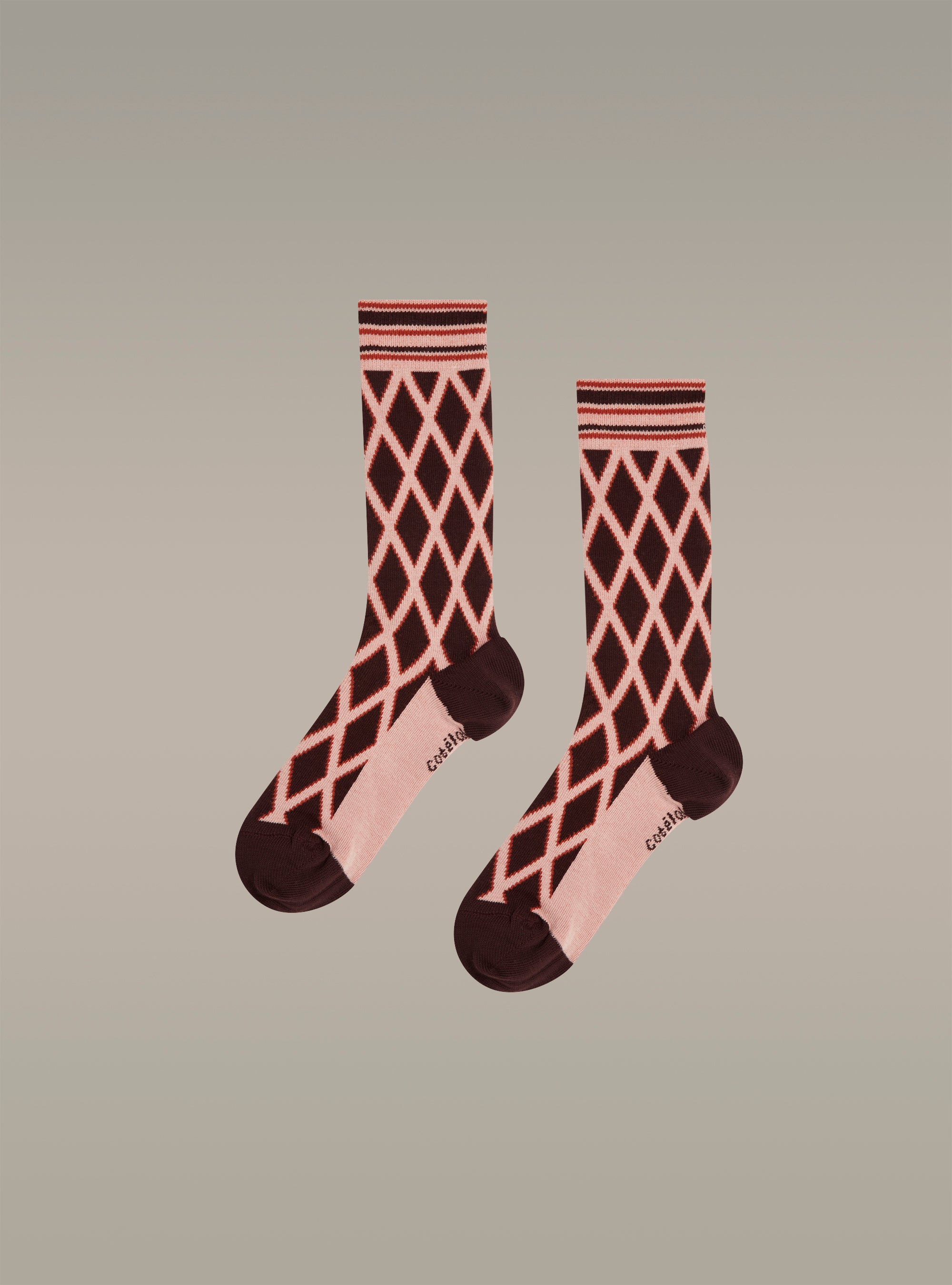 Rot karierte Socken